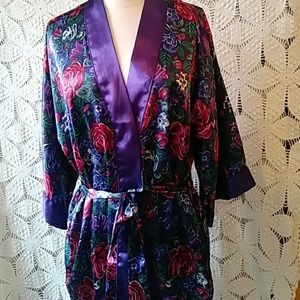Amelia's purple flowered silky robe-sz S